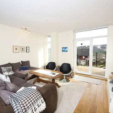 Big Apt In - Sleeps 8-10 - Pro Managed Apartment Geilo